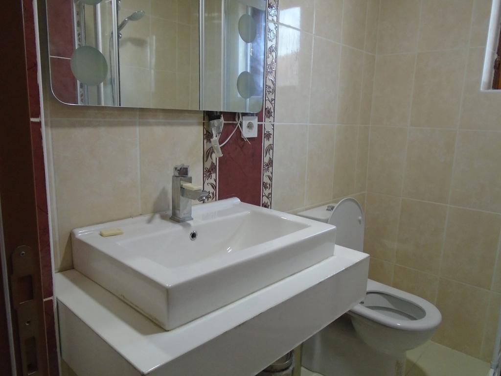 Ozkonak Hotel Ankara Pokój zdjęcie